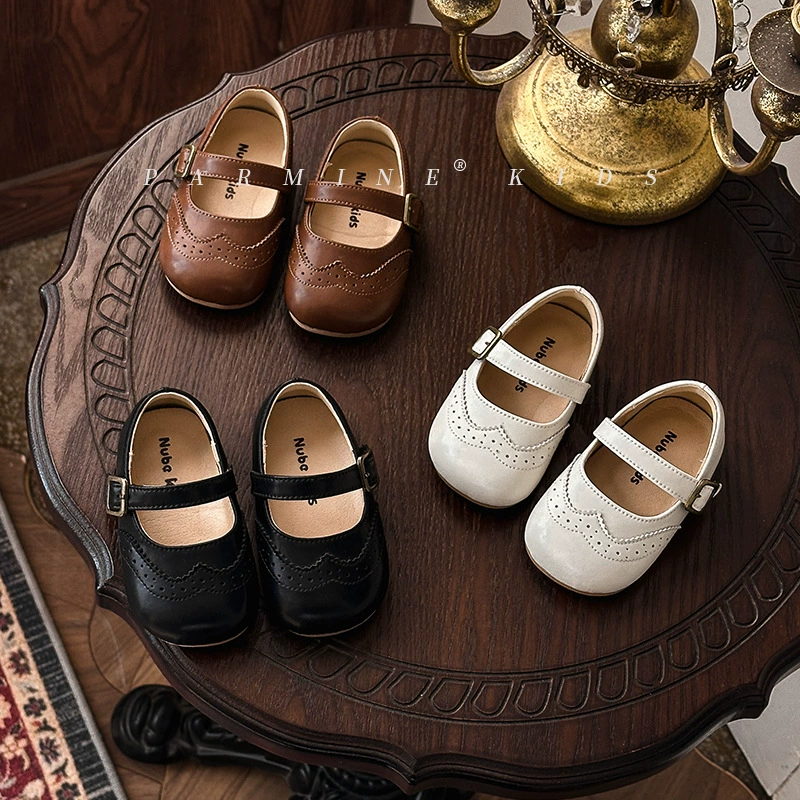 Кожаные девушки минималистские туфли Мэри Джейн маленькие кожаные туфли весна и осень новые девчушки принцесса мелкий рот ретро одиночные туфли