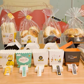 烘焙包装;一次性餐具;生鲜水果包装