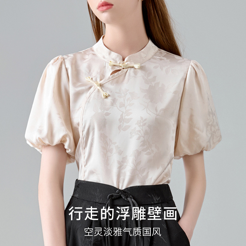 Nueva camisa de estilo chino para mujer 2024 verano nuevo estilo de alta gama burbuja de manga corta camisa de gasa de temperamento satinado