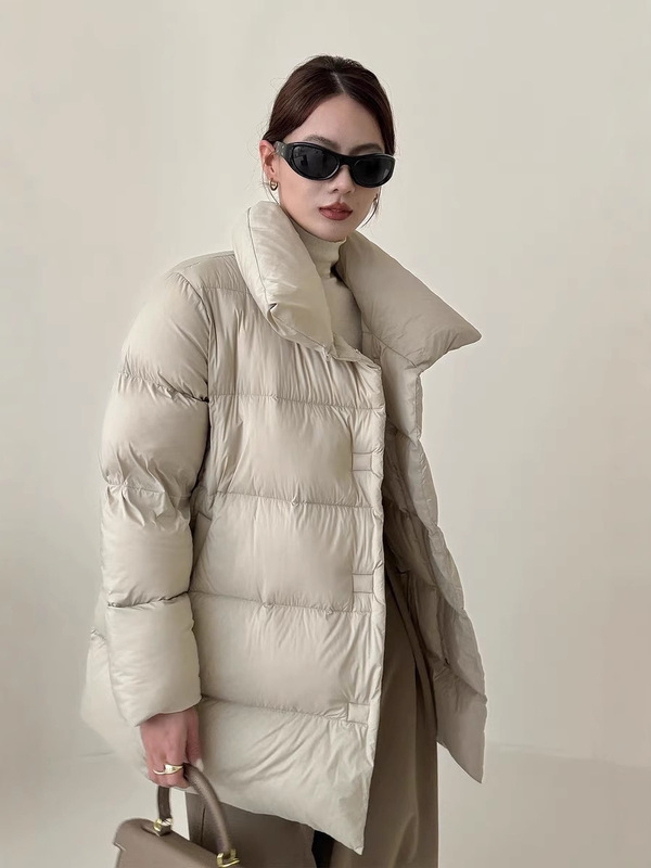 江南家冬新款加厚高端轻奢泡芙感90白鸭绒羽绒服女立领短款面包服|undefined