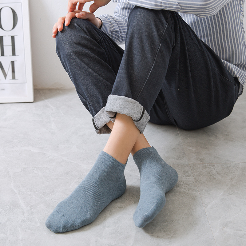 Socks men's spring and summer socks thin solid color low-cut boat Socks Japanese style ear lifting breathable cotton socks Sports men's socks fashion