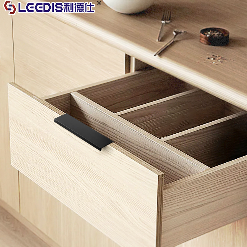 Manufacturer Direct Sale Edge Banding Cabinet Wardrobe Door Invisible Handle Embedded Side Mounted Wardrobe Furniture Door Seam Handle