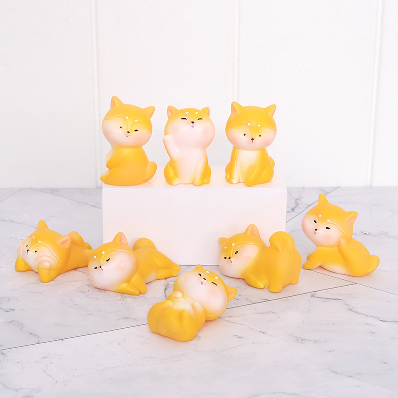 만화 개 PVC 비닐 자동차 장식 장식품 귀여운 강아지 인형 창조적 인 베이킹 케이크 보석이라면