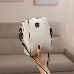 Leather small bag, elegant shoulder bag for leisure, genuine leather, city style