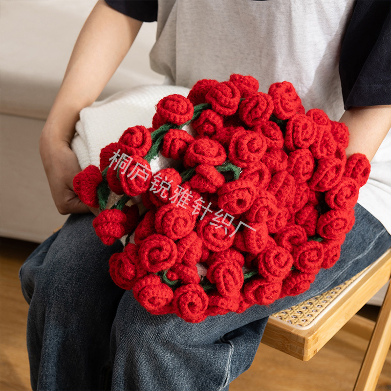 完成したバラの花束ブランケット、昼寝ブランケット、ガールフレンドへのバレンタインデーギフト、99個の花ブランケット、バラの花ブランケット|undefined