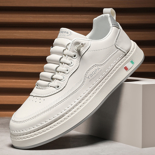 Men's 2025 Spring Trendy Casual Slip-on Sports Shoes with Leather Surface for Youth, Easy to Match and Non-slip