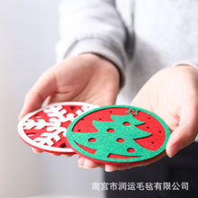 圣诞节毛毡杯垫咖啡圆形保温雪人麋鹿隔热垫毛笔圣诞树羊毛球