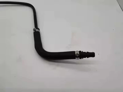 W204 Auxiliary Kettle Hose – Mercedes-Benz Auto Parts and Accessories