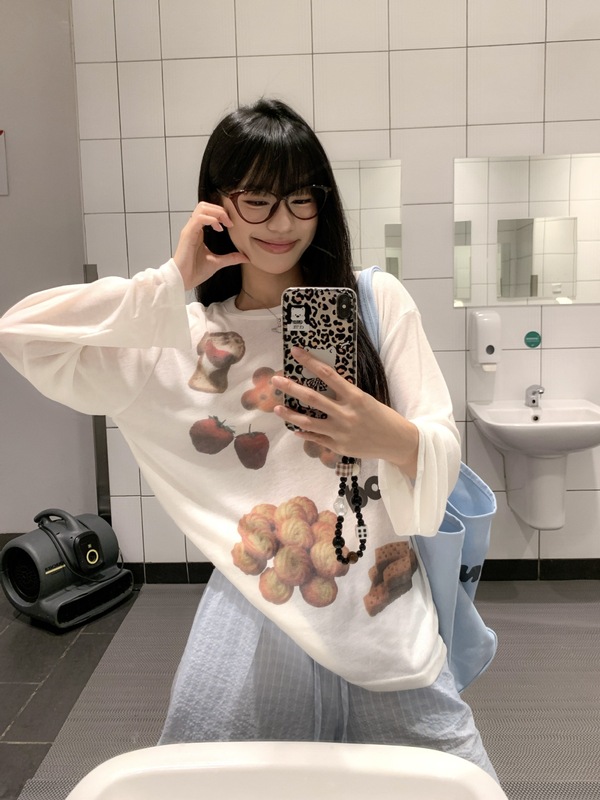 韩系慵懒风白色小熊印花长袖T恤女夏季圆领宽松薄款防晒罩衫上衣|undefined