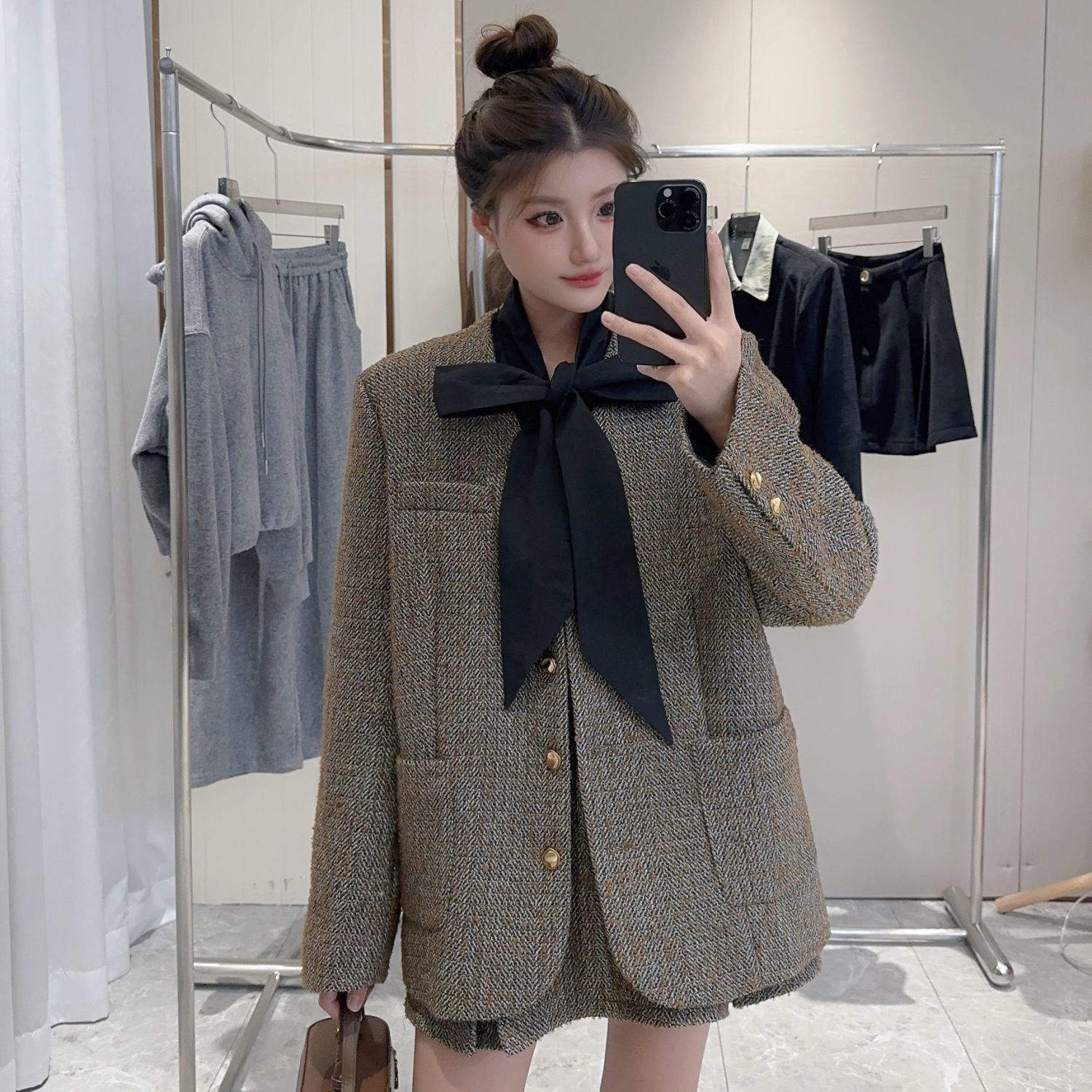 大码女装2024春季新款蝴蝶结洋气时尚气质小香风外套短裙两件套女