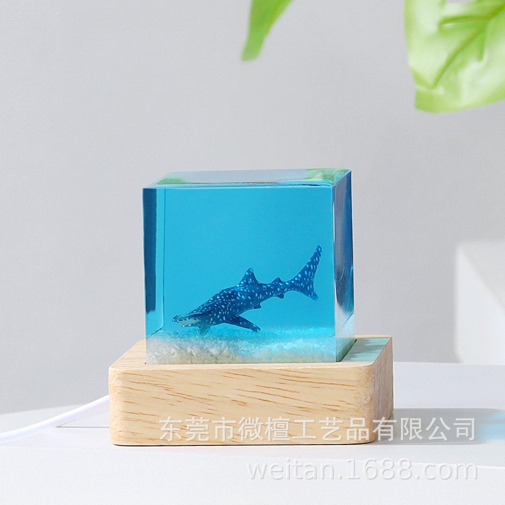 Creative Design Whale Ornaments Resin Nightlight Bedroom Birthday Gift 5cm Marine Luminous Crafts