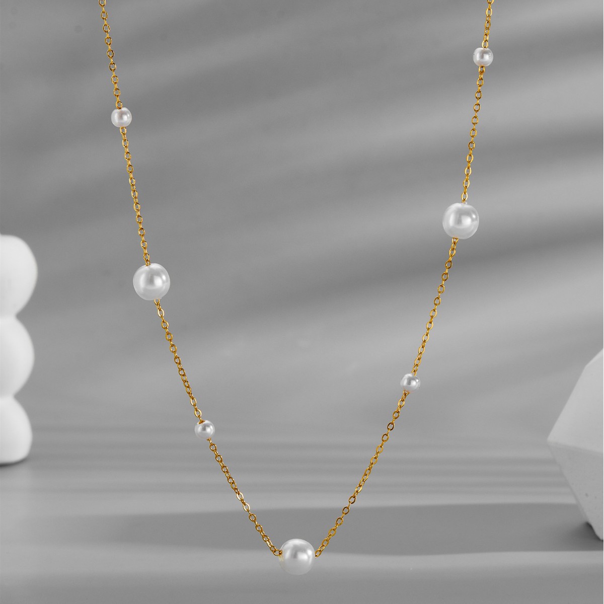 Luxe parelketting met magneetsluiting voor dames_voghion.com
