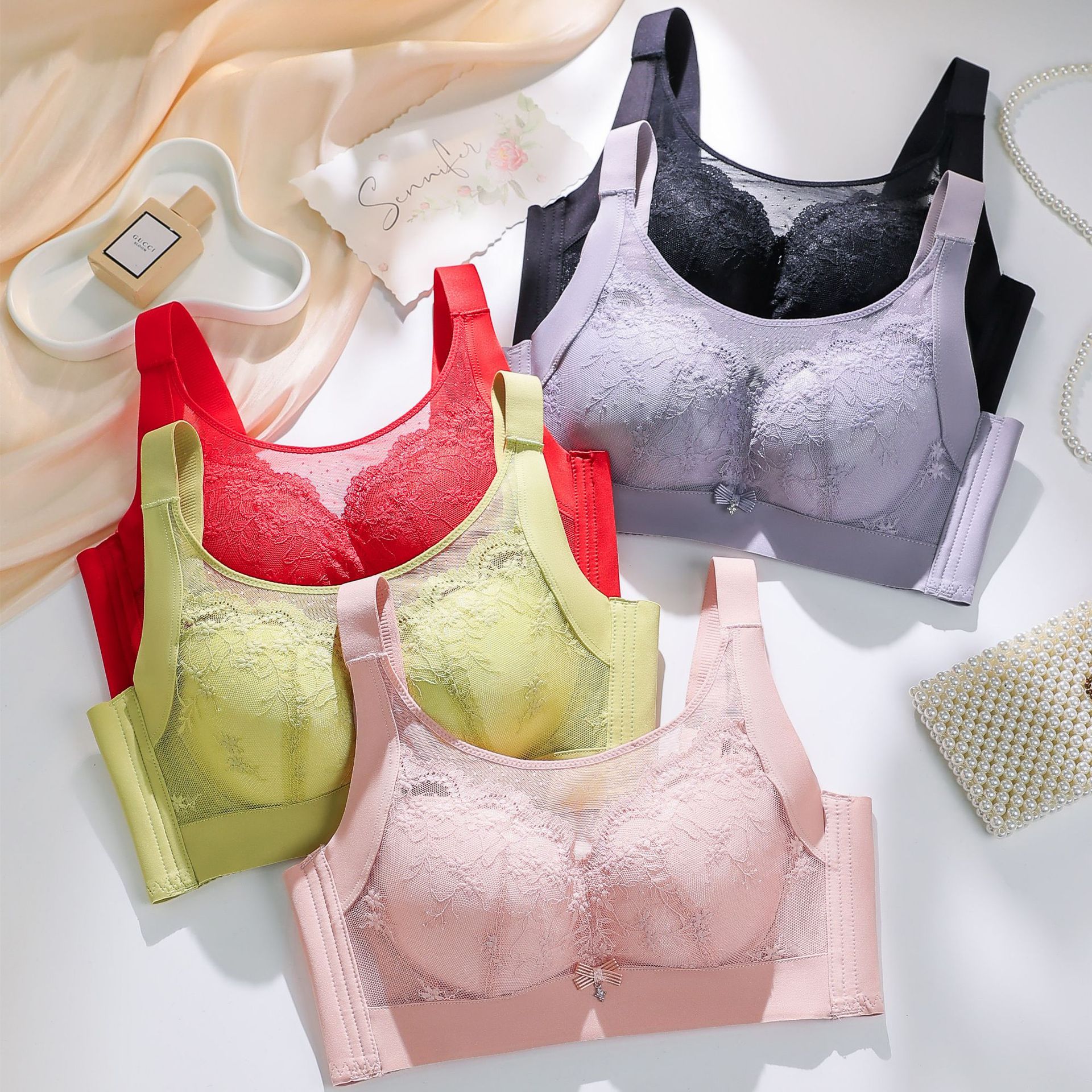 抹胸內衣女無鋼圈聚攏調整型收副乳大碼防下垂薄款大胸顯小文胸罩