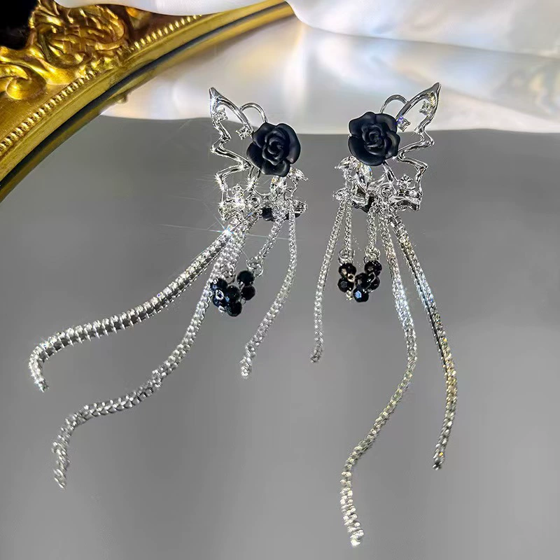 Small design earrings with tassels, ear clips, Chinese style, high-quality style, 2023 collection, internet celebrity