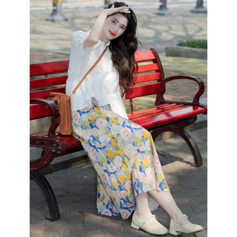 In-Stock Maternity Outfit: Stylish and Youthful Doll-Collar Irregular Shirt Paired with Floral Print Skirt Two-Piece Set