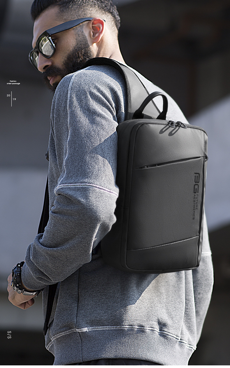 Multifunctional Shoulder Bag