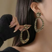 Серьги-капли, экокожа, золотистые, 4/6 см модный каплевидный дизайн