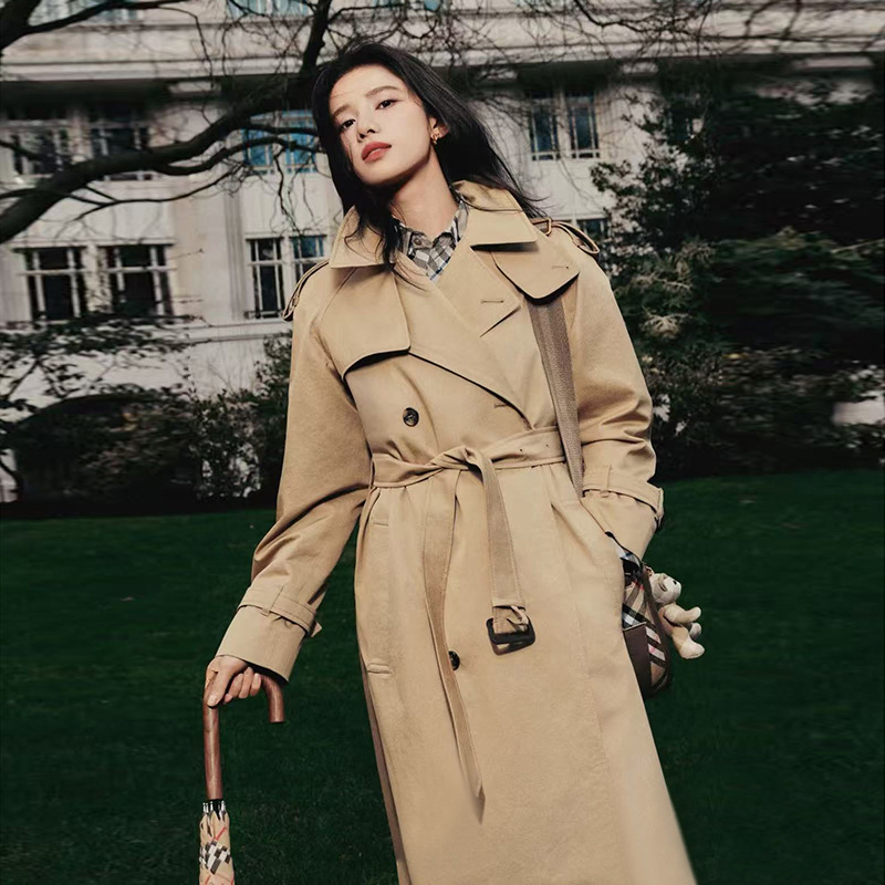 2026Dfvf Yiyuancaslerford Khaki Color Extended Trench Coat with an Oversized Silhouette, British Style Casual Trench Coat