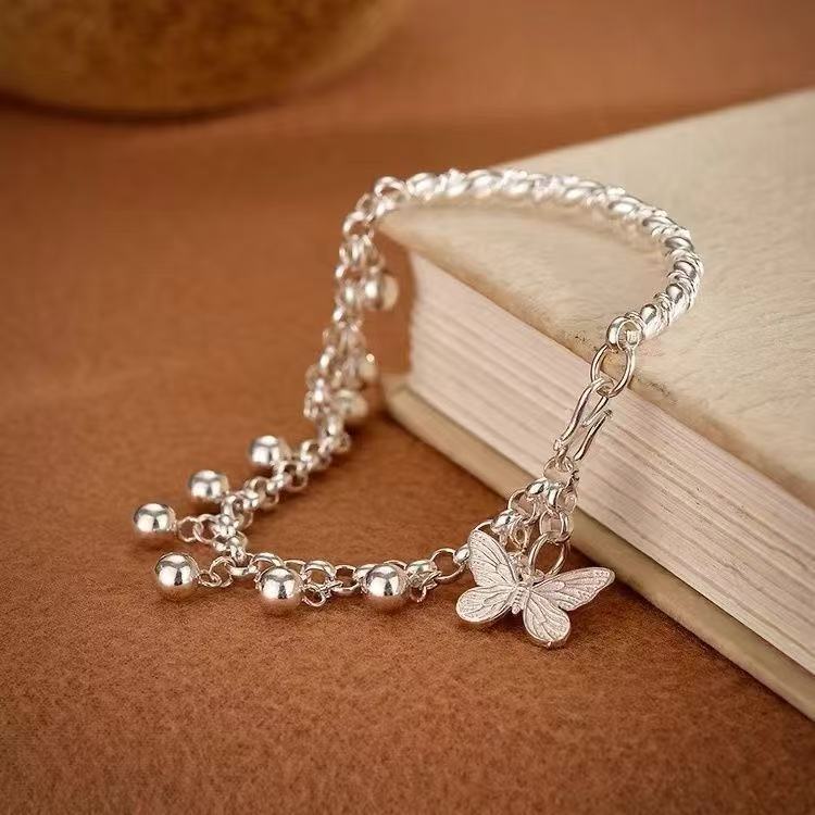 New Simple Style Butterfly Bracelet for Women Ins Niche Elegant Bracelet Girl Heart Birthday Gift