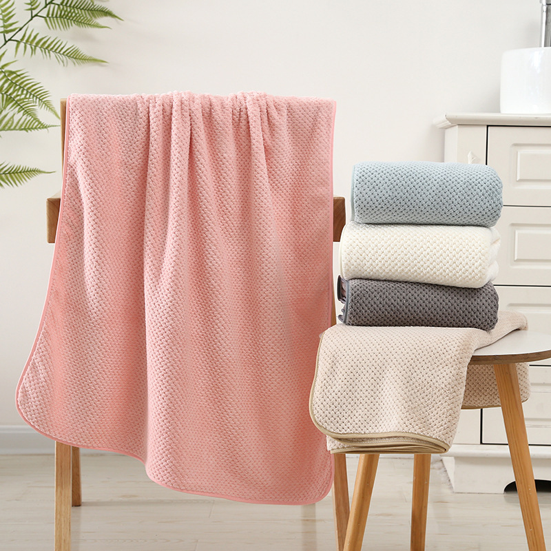Pineapple padded coral fleece bath towel than cotton absorbent quick-drying beach towel big towel wedding gift wholesale Pineapple padded coral fleece bath towel than cotton absorbent quick-drying beach towel big towel wedding gift wholesale