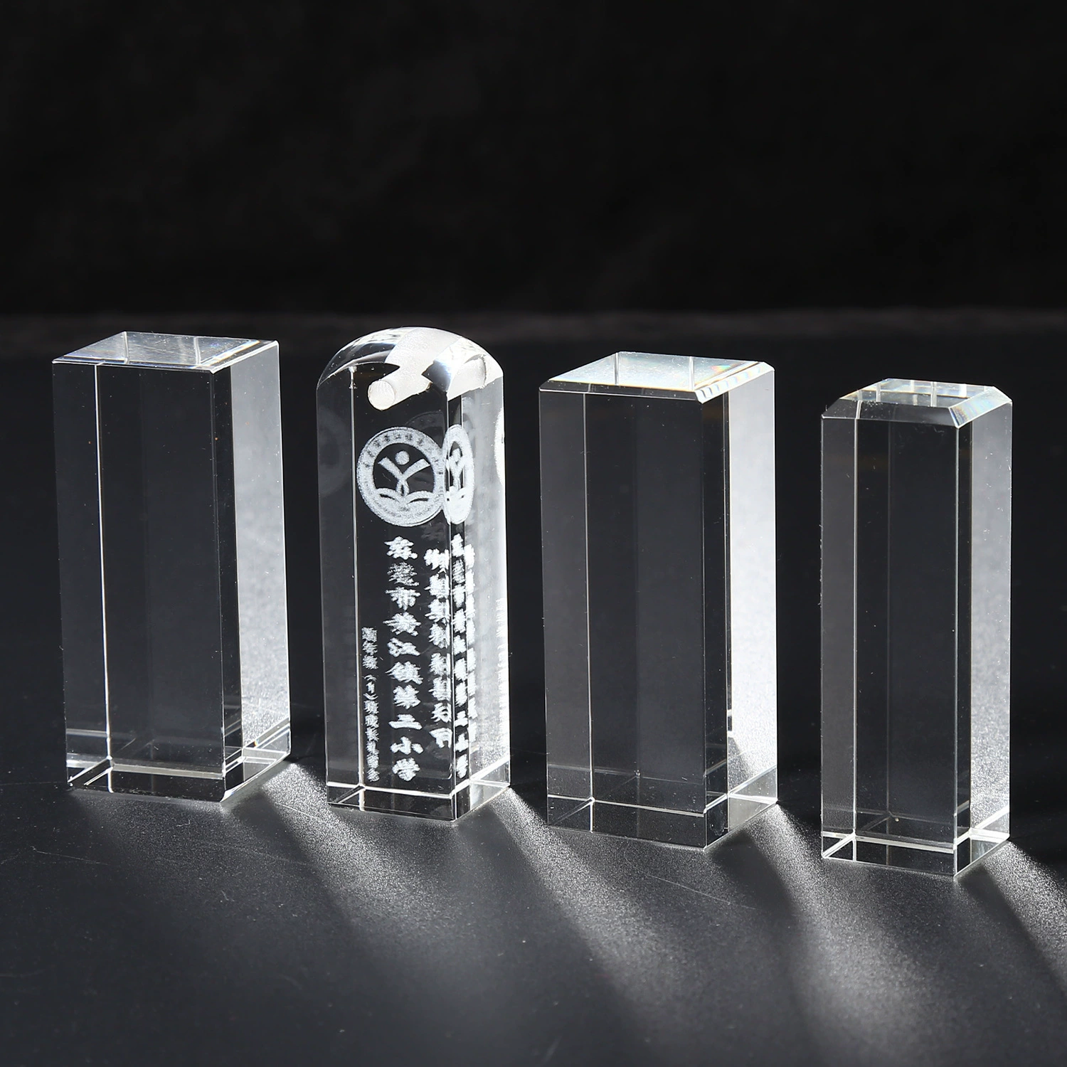 Творческий выпускной юбилейный подарок хрустальная резная печать