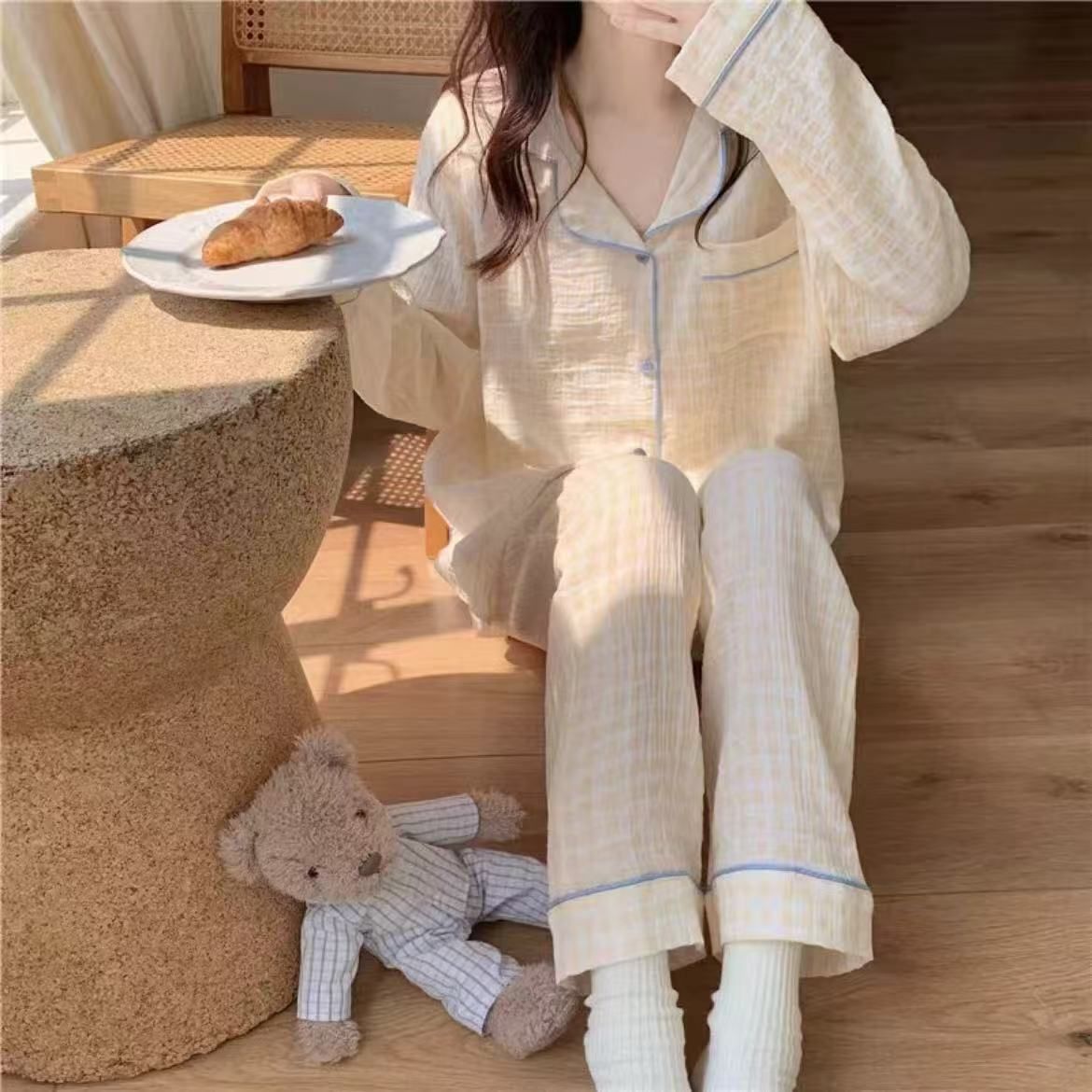 Pijama mujer primavera y otoño burbuja crepé rebeca hoyo rayas cuadros Dongdaemun pantalones de manga larga traje de servicio a domicilio suelto