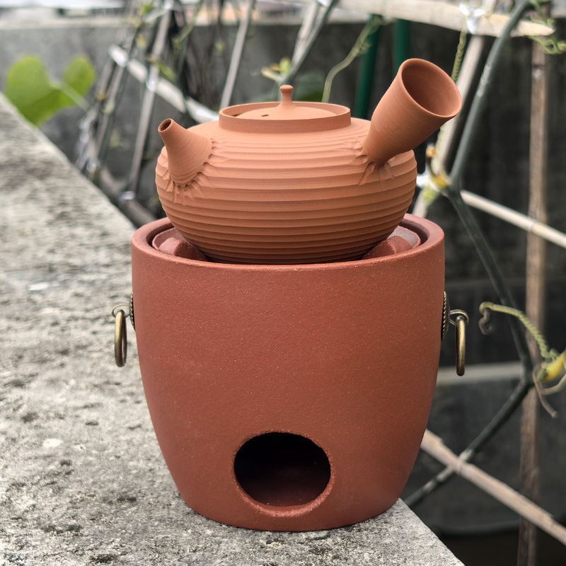 Red Clay Charcoal Stove, Chaozhou Hand-Pulled Sand Clay Teapot, Side-Handle Ceramic Kettle, Water Boiling Pot, Tea Brewing Set, Outdoor Tea Stove, Charcoal Fire Stove Red Clay Charcoal Stove, Chaozhou Hand-Pulled Sand Clay Teapot, Side-Handle Ceramic Kettle, Water Boiling Pot, Tea Brewing Set, Outdoor Tea Stove, Charcoal Fire Stove