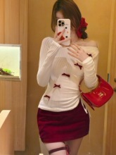ԭ�沼��  �����Y¶��һ���I�L��ᘿ���Ů�ﶬ�OӋ�а�ɫ������