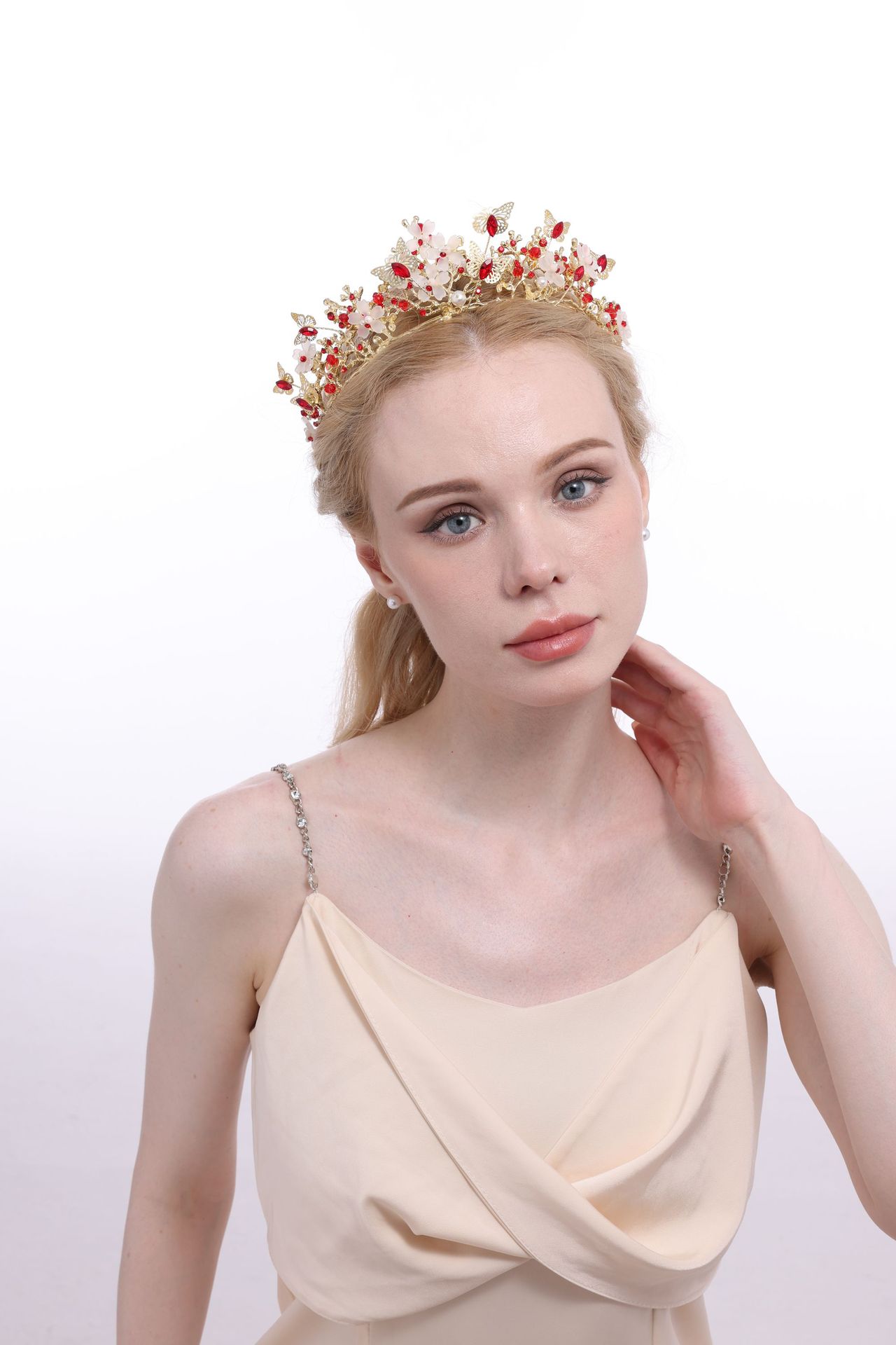 Bride Crown Vintage Style Handmade Hair Accessory For Weddings_voghion.com