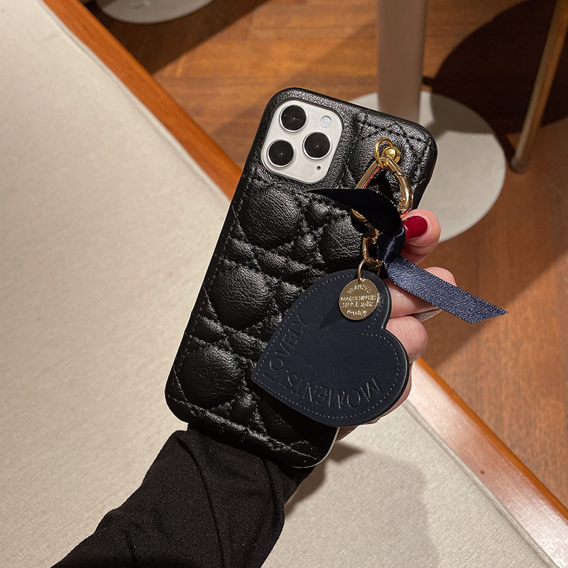 ブラック＋ハートペンダント