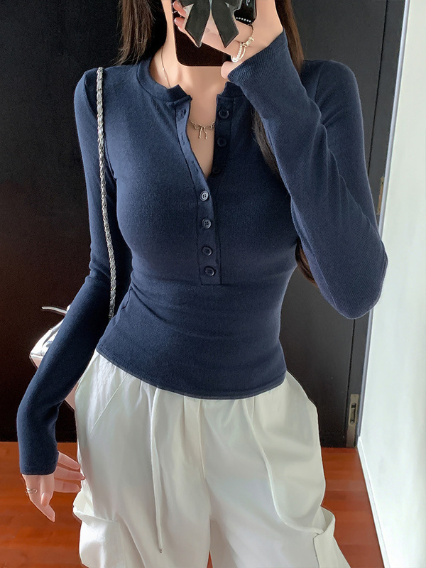 辣妹紧身正肩长袖T恤女2025新款春秋打底衫显瘦内搭纽扣学生上衣|undefined