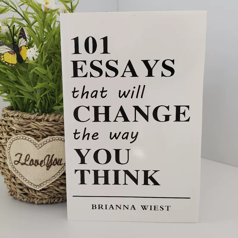 Книга Brianna Wiest 101 эссе, изменяющие мышление, мягкая обложка, вдохновляющая
