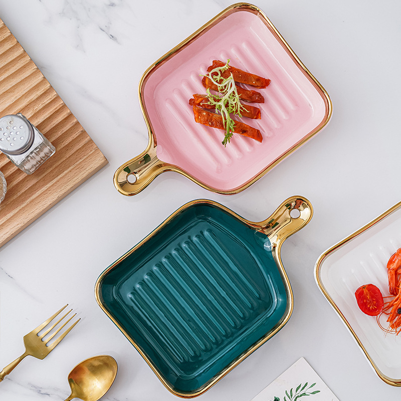 Nórdico creativo vajilla de cerámica rojo neto plato hogar oro borde mango hornear placa ins estilo carne desayuno placa