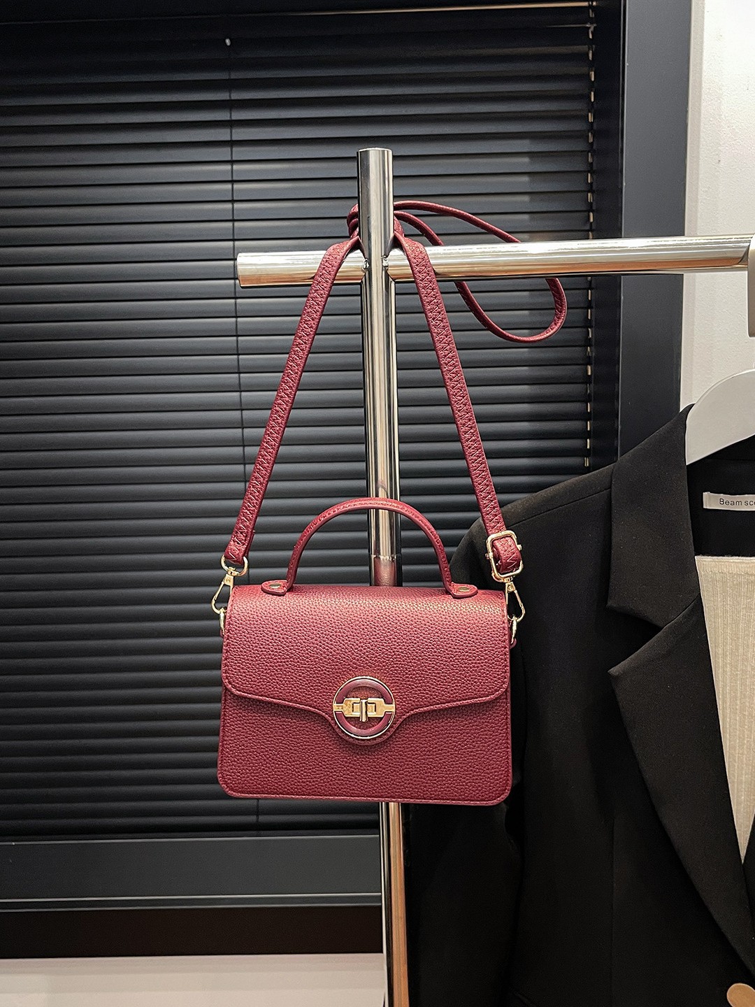 Bolso de mochila para mujeres 2025 nueva moda transfronteriza bolso de mano cuadrado de alta calidad lichi estampado bolso de hombro universal