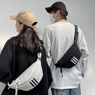 情侣款单肩斜挎胸包 韩系ins风运动百搭大容量出游玩时尚男女腰包