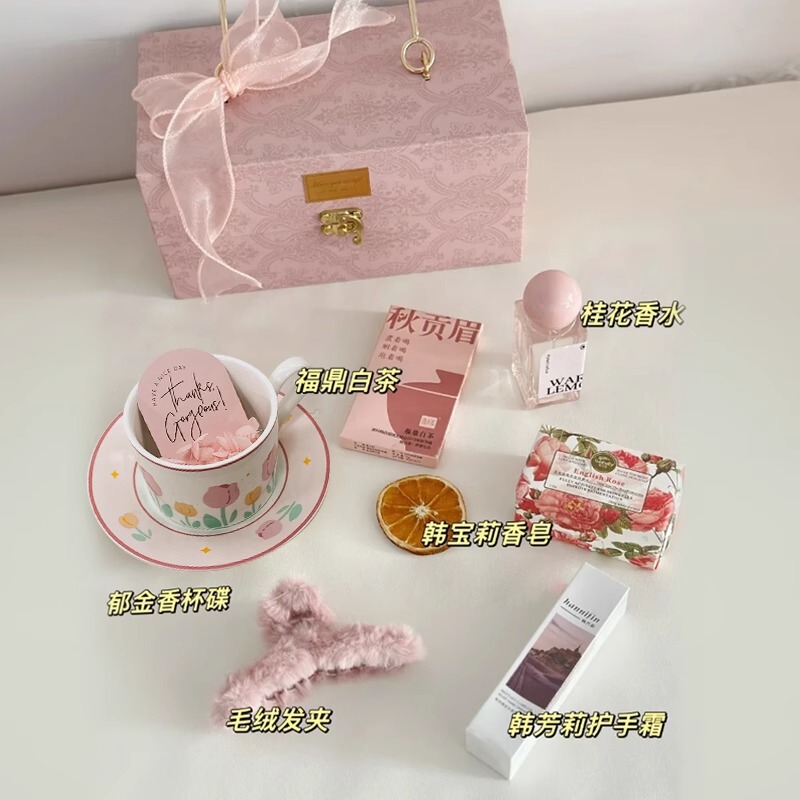 女性ブライズメイドへのお土産、高級実用ギフト、姉妹グループゲスト、ニッチな高級結婚披露宴、ウェディングボックスセット|undefined