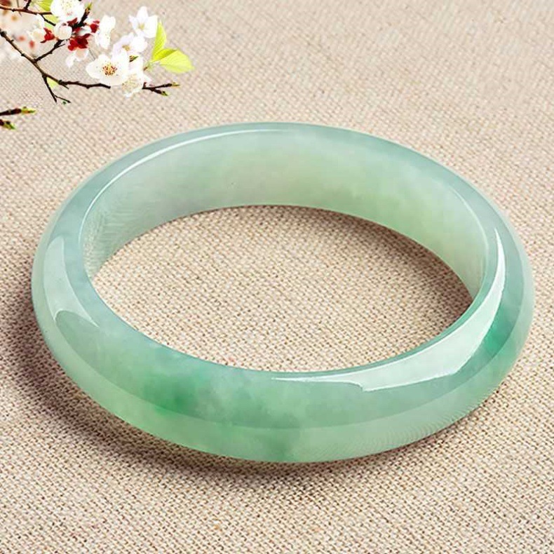 Vòng tay ngọc bích Miến Điện nổi hoa băng tự nhiên, đường kính trong 54–62 mm, có giấy chứng nhận — Hoa xanh nổi chi tiết 1