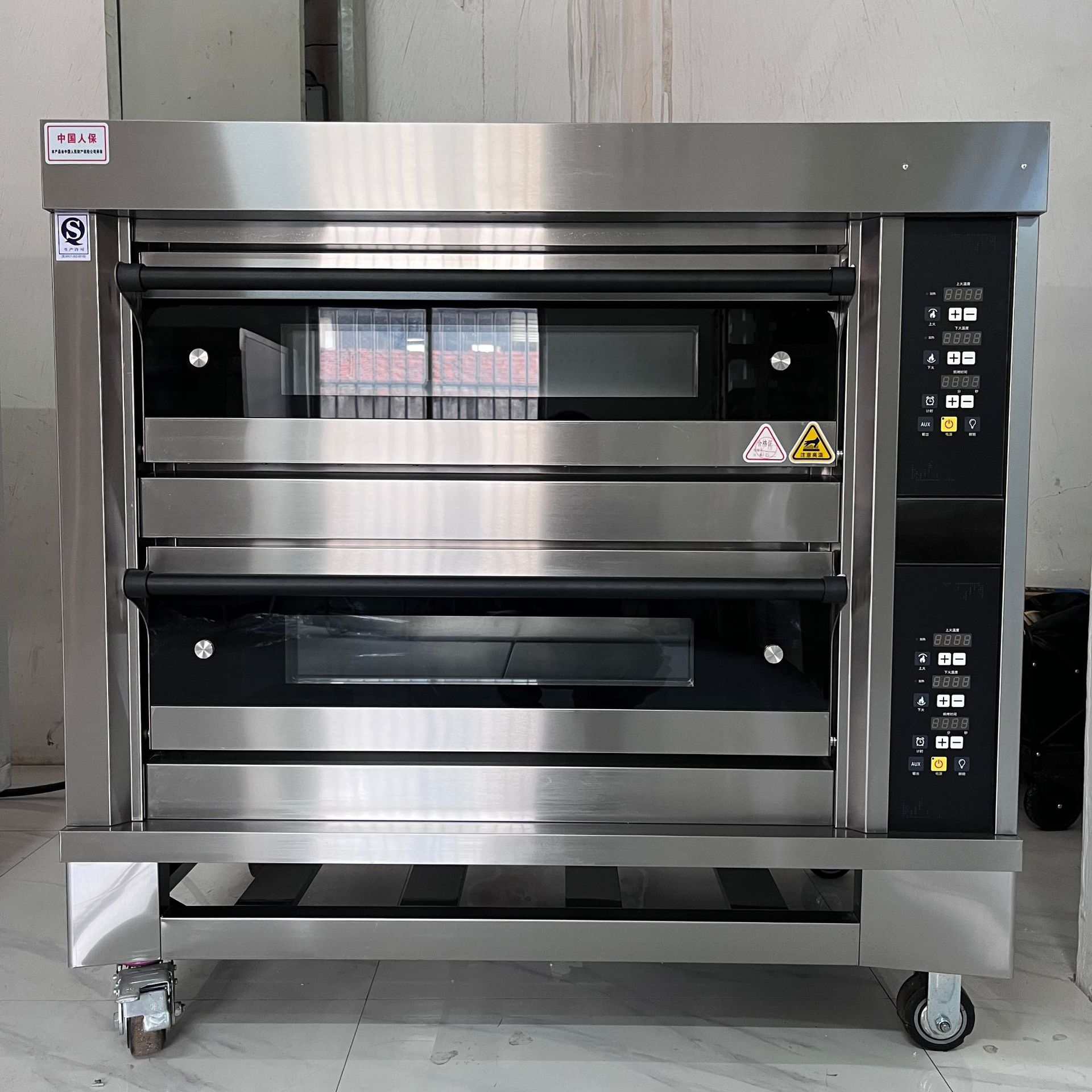 商用标准版面包烤箱 玻璃门板可视窗口电烤炉 高温保护电烤箱