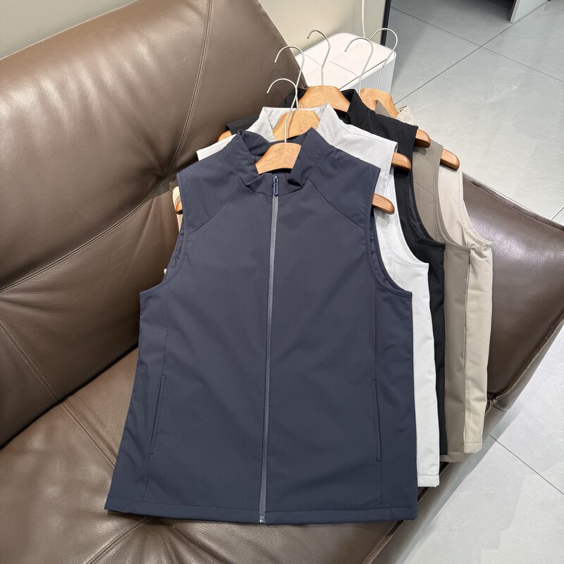 Autumn and winter outdoor double-layer softshell vest, 260g, professional outdoor inner lining, double-layer cotton jacket vest Autumn and winter outdoor double-layer softshell vest, 260g, professional outdoor inner lining, double-layer cotton jacket vest