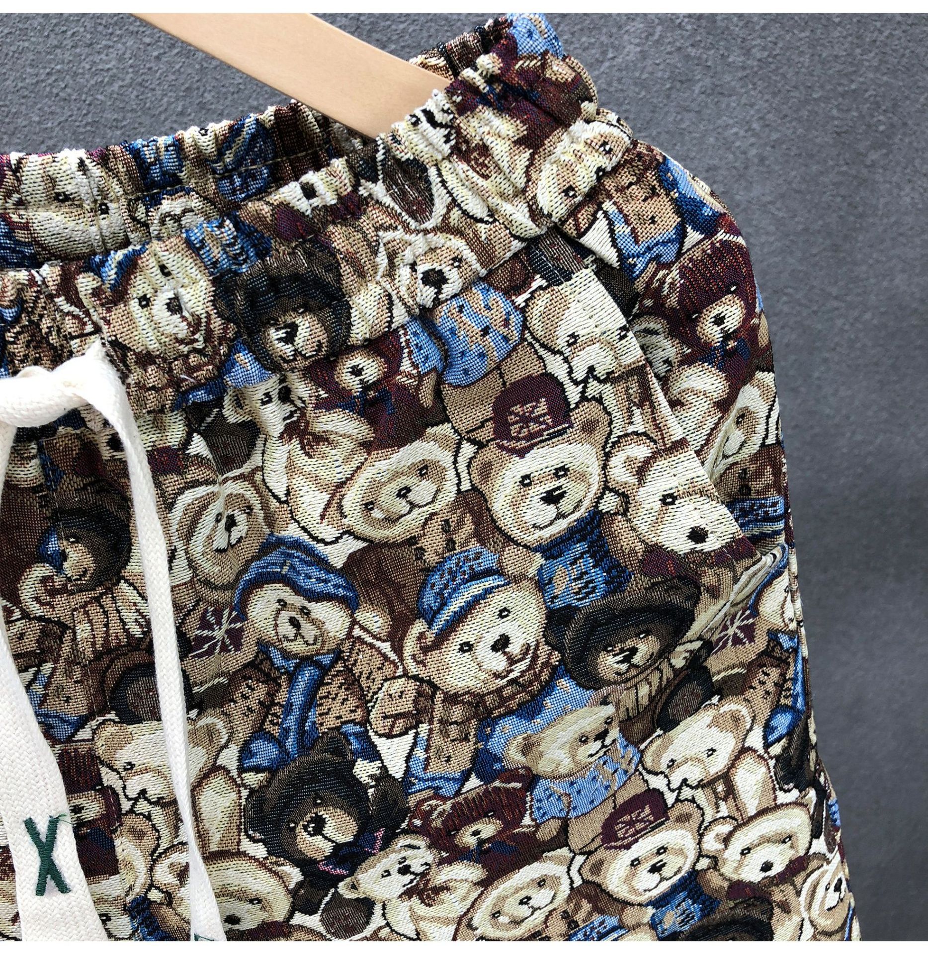 Men's All-Over Print Bear Pattern Casual Shorts Streetwear Style 5-Inch Inseam Lightweight Quick-Dry Beach Shorts Loose Fit Summer_viptrois.com
