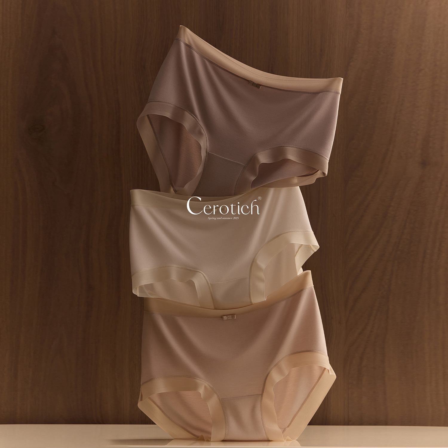 Cerotich 80S Mulberry Silk Nude Feel Women's Underwear Small Chest Gathering Anti-Exposure Mid-Waist Solid Color Briefs