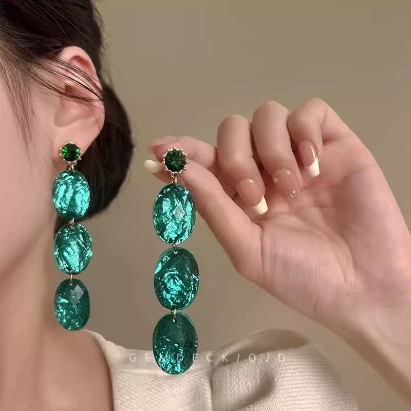 Серьги Retro golden, свадебный лёгкий люкс, высокое качество