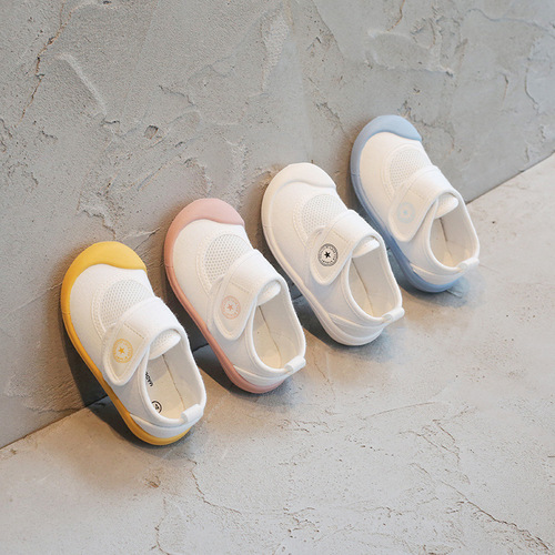 Spring and Summer Children's Breathable Mesh Canvas Shoes for Kindergarten Indoor White Sneakers for Boys and Girls 2-7 Years Old