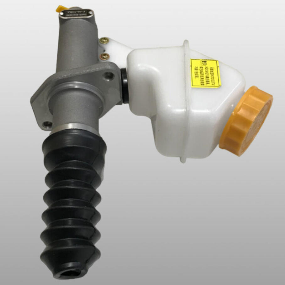 Suitable for Shaanxi Auto Heavy Truck X3000 clutch master cylinder DZ93189230090