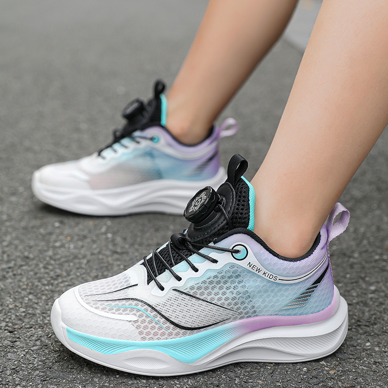 Zapatos para niños, modelos de primavera y otoño, zapatos deportivos de malla para niños, zapatos de malla para correr transpirables para niños grandes y medianos al por mayor