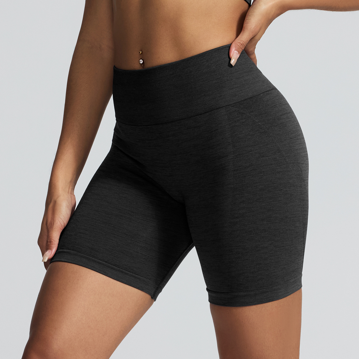 Nuevos pantalones de yoga ajustados transfronterizos, pantalones deportivos cationicos de secado rápido, pantalones cortos deportivos de tres puntos con jacquard sin costuras y cadera de melocotón