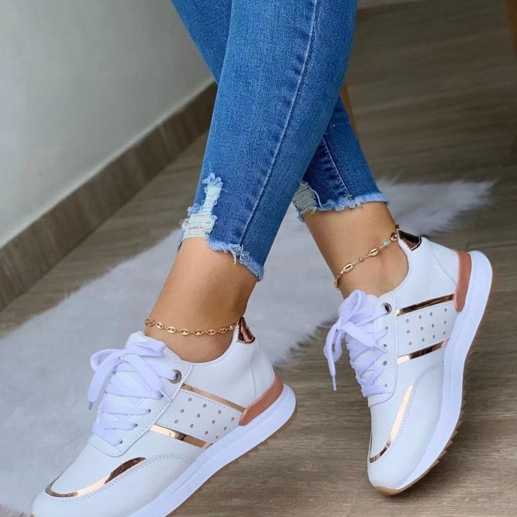 sports fashionable casual footwear for leisure
