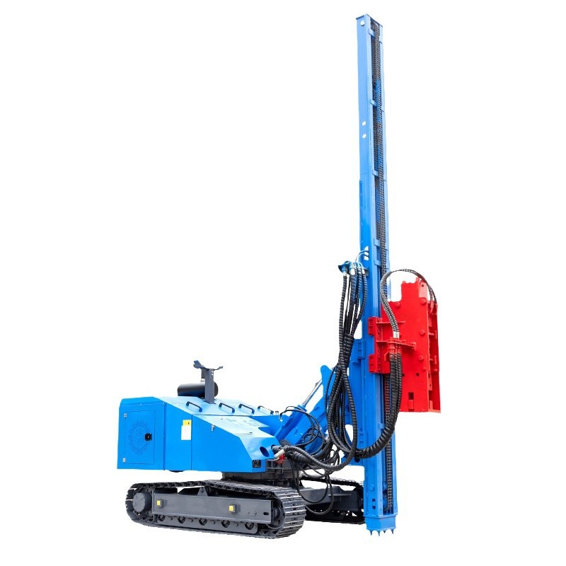 Máquina de pilotes de generación de energía fotovoltaica de montaña Máquina de pilotes fotovoltaicos solares Máquina de perforación en espiral fotovoltaica sobre orugas