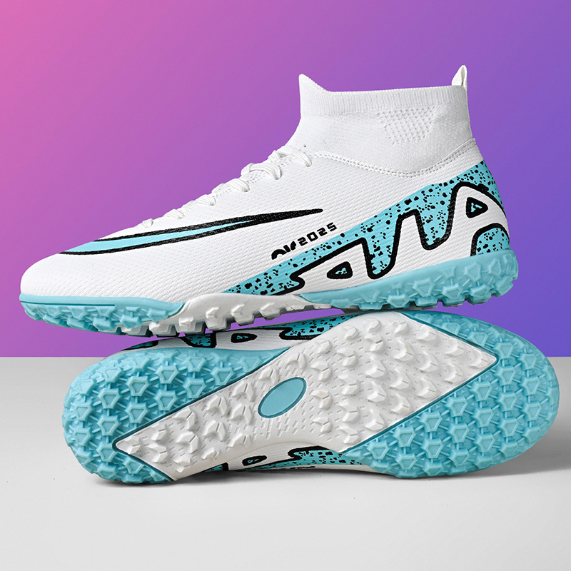 2309c white moon--broken nails