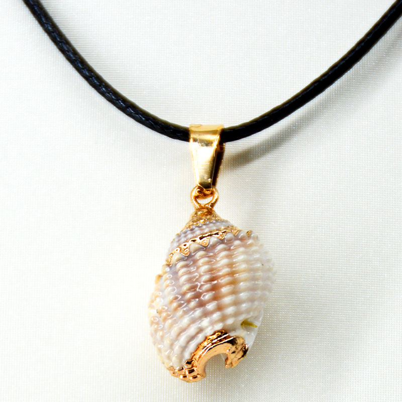 작은 뚱뚱한 나사 목걸이